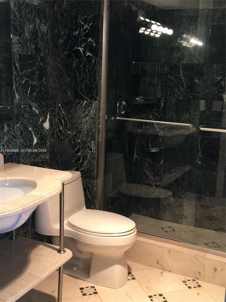 Photo of 1904 Ocean Dr #1708, Hallandale Beach, Florida, 33009 -