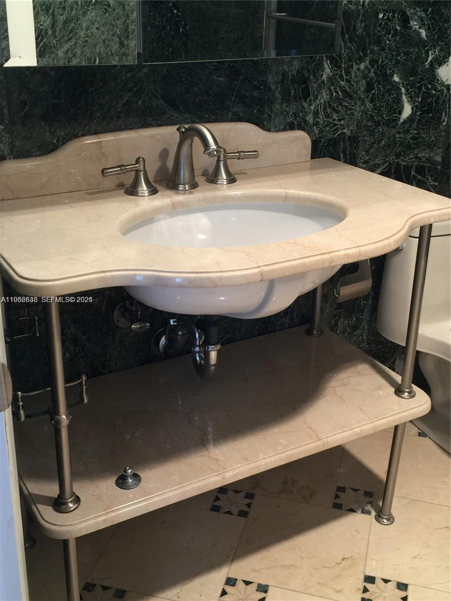 Photo of 1904 Ocean Dr #1708, Hallandale Beach, Florida, 33009 -