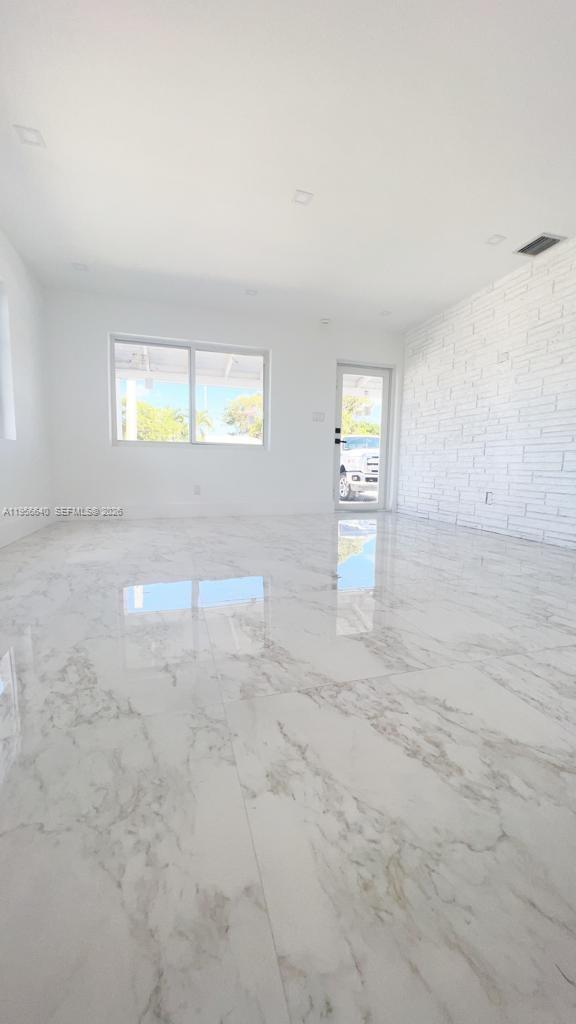   /  4797 sq. ft. $ 2026-02-01 0 Photo