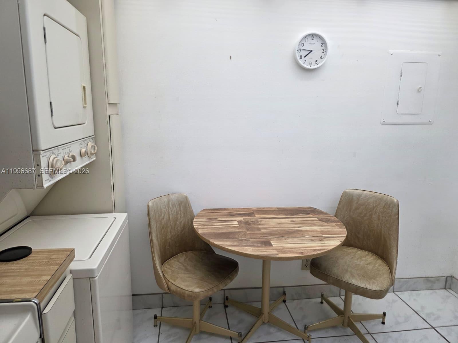 1503 2 / 2 1008 sq. ft. $ 2026-02-01 0 Photo