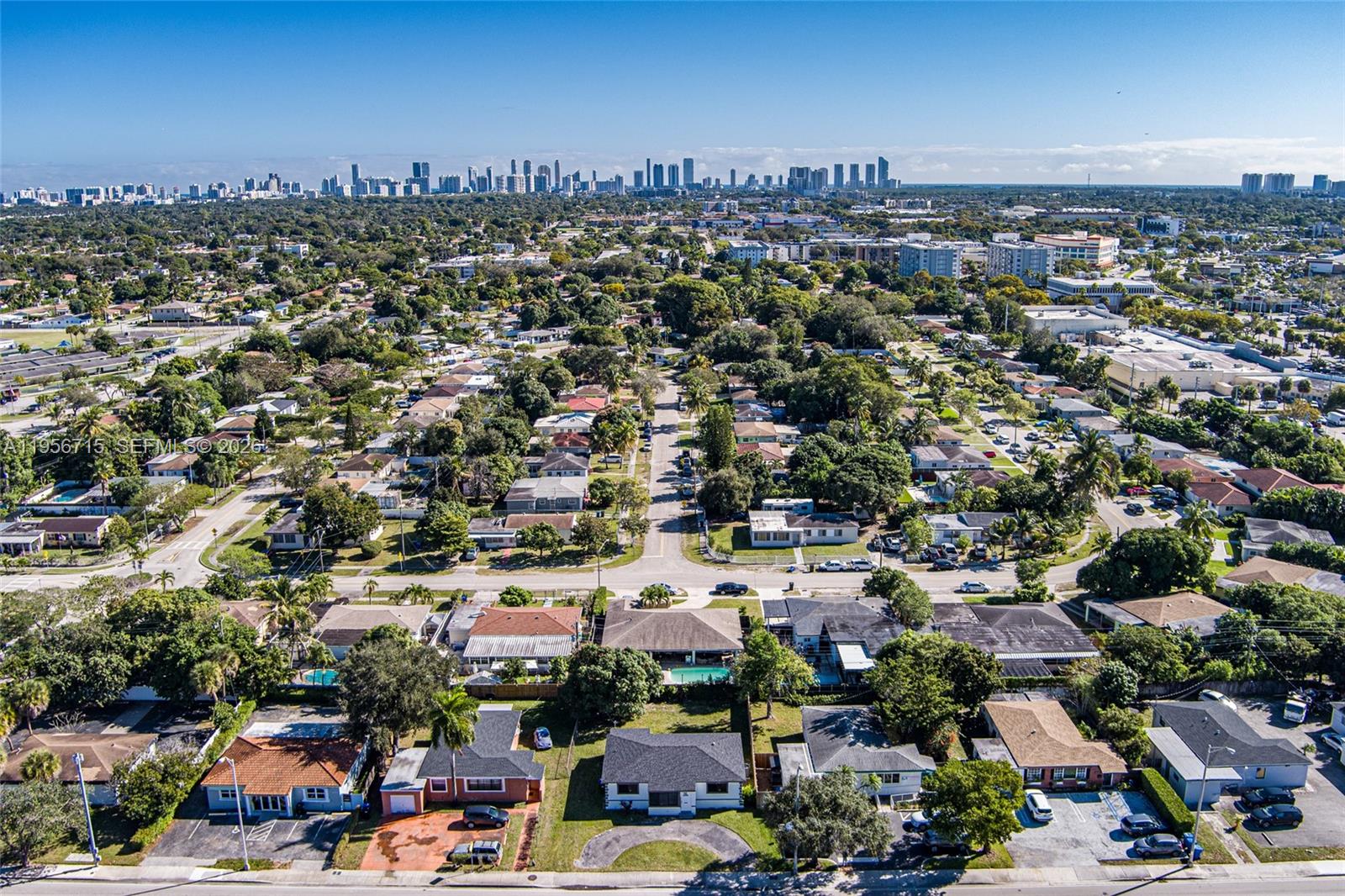   /   кв.футов $ 2026-02-01 0 Фото