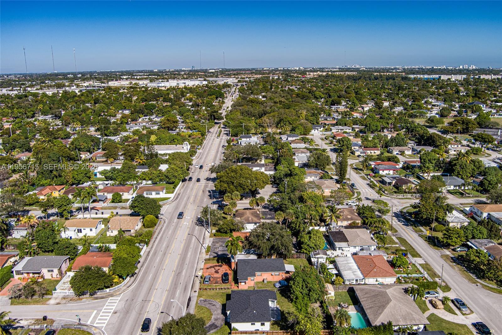   /   кв.футов $ 2026-02-01 0 Фото