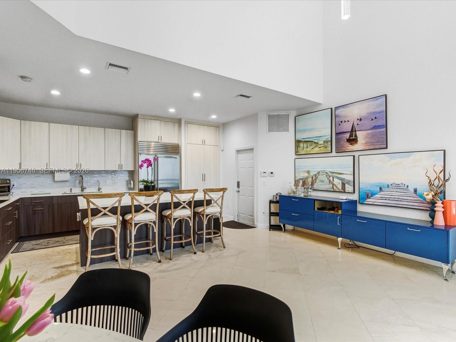 Photo of 3960 194th Trl  (3960), Sunny Isles Beach, Florida, 33160 - 