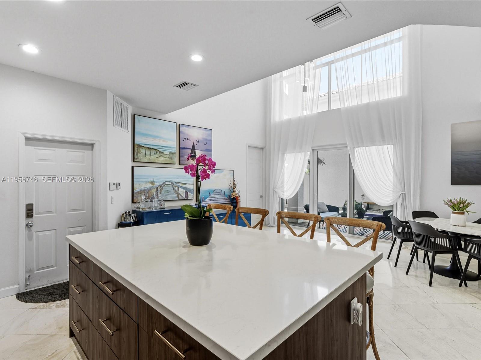 Photo of 3960 194th Trl  (3960), Sunny Isles Beach, Florida, 33160 - 