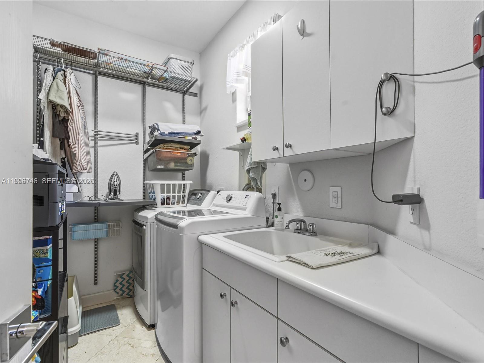 Photo of 3960 194th Trl  (3960), Sunny Isles Beach, Florida, 33160 - 