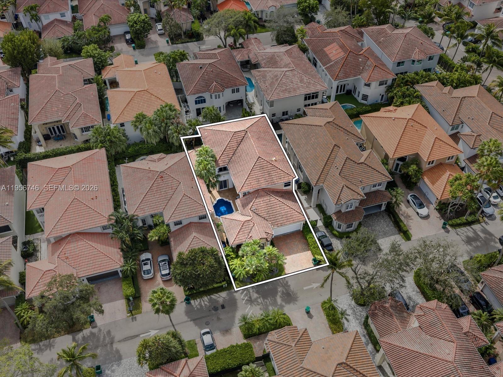 Photo of 3960 194th Trl  (3960), Sunny Isles Beach, Florida, 33160 - 