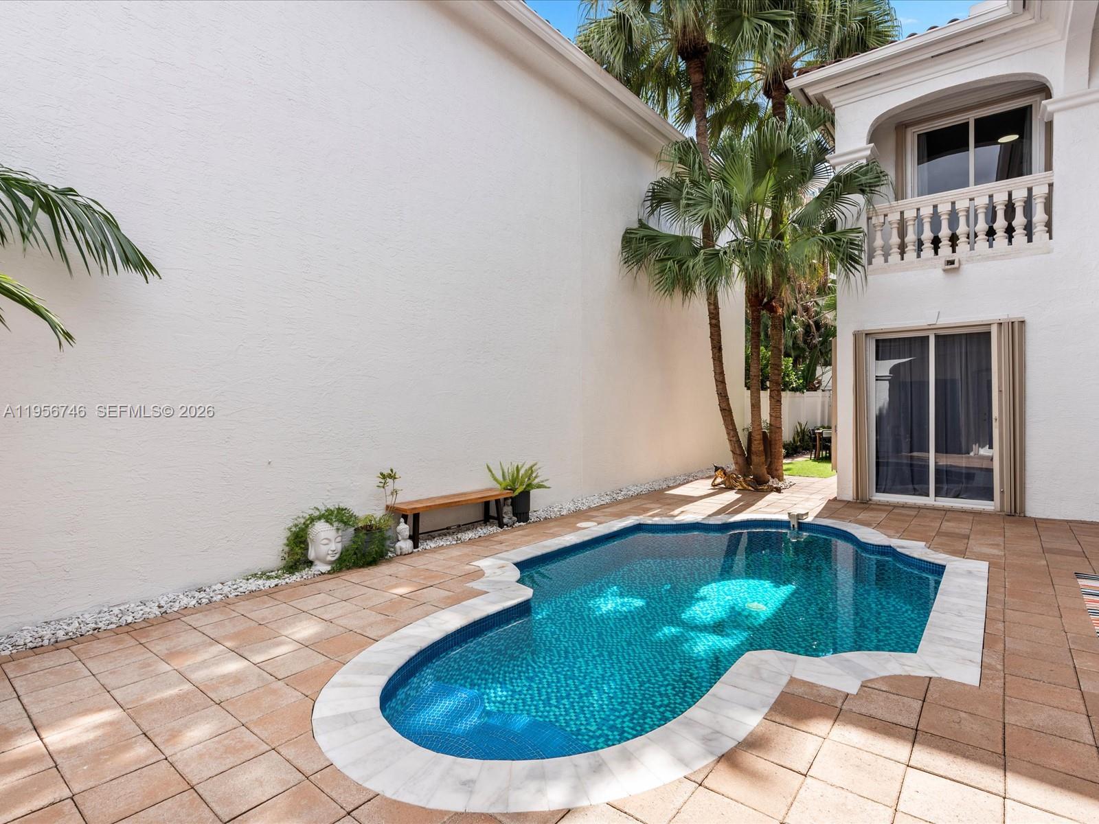 Photo of 3960 194th Trl  (3960), Sunny Isles Beach, Florida, 33160 - 