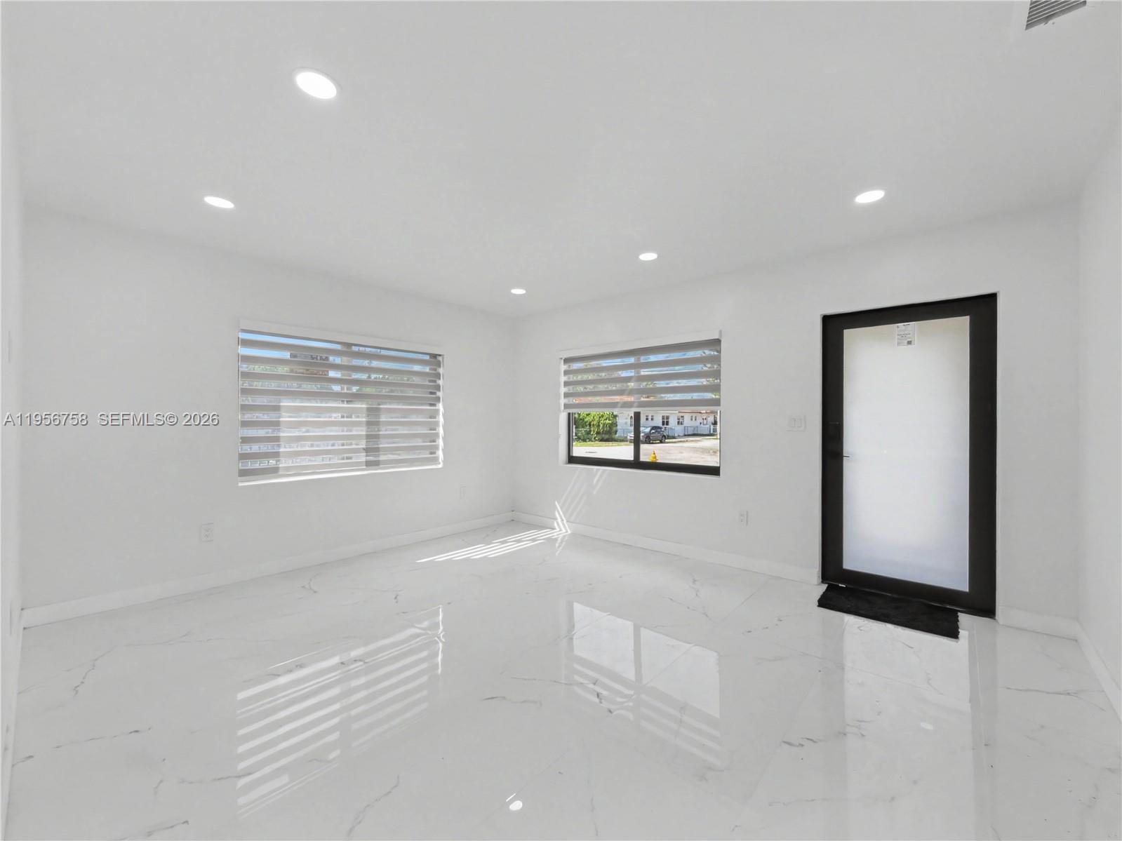   /  2821 sq. ft. $ 2026-02-01 0 Photo