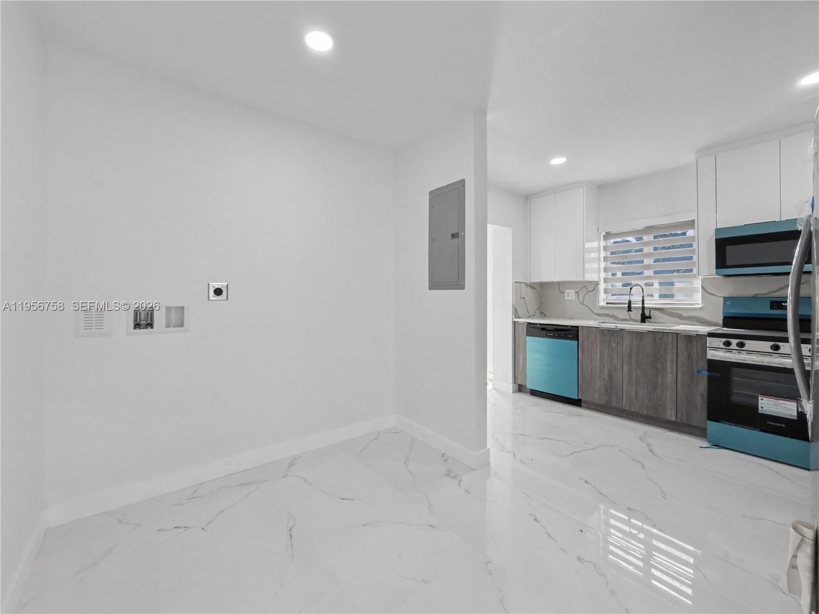   /  2821 sq. ft. $ 2026-02-01 0 Photo