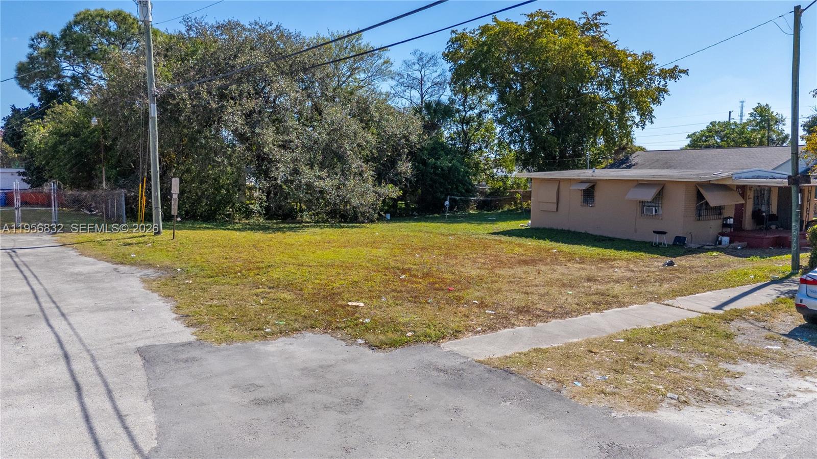 See details / sq. ft. $ 2026-02-02 0 Photo