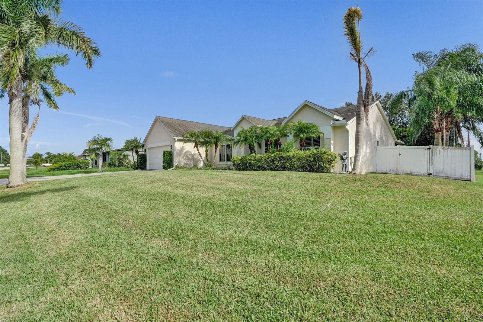   / 11 2176 sq. ft. $ 2026-04-09 0 foto