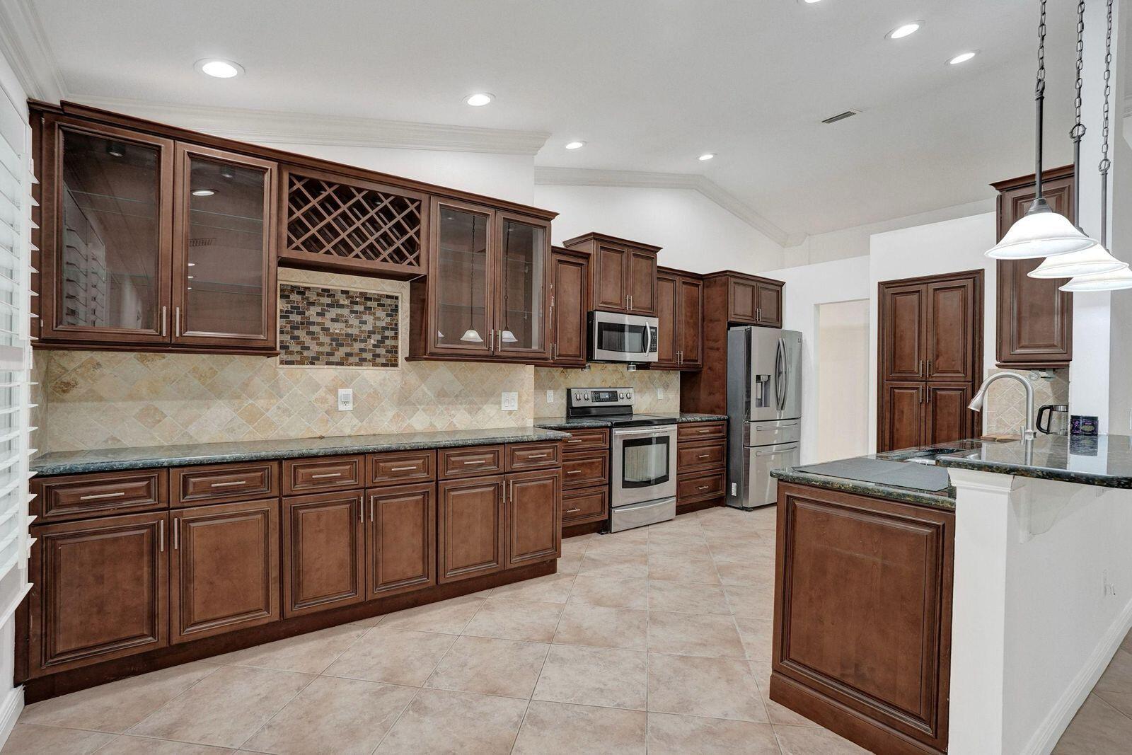   / 11 2176 sq. ft. $ 2026-04-09 0 foto