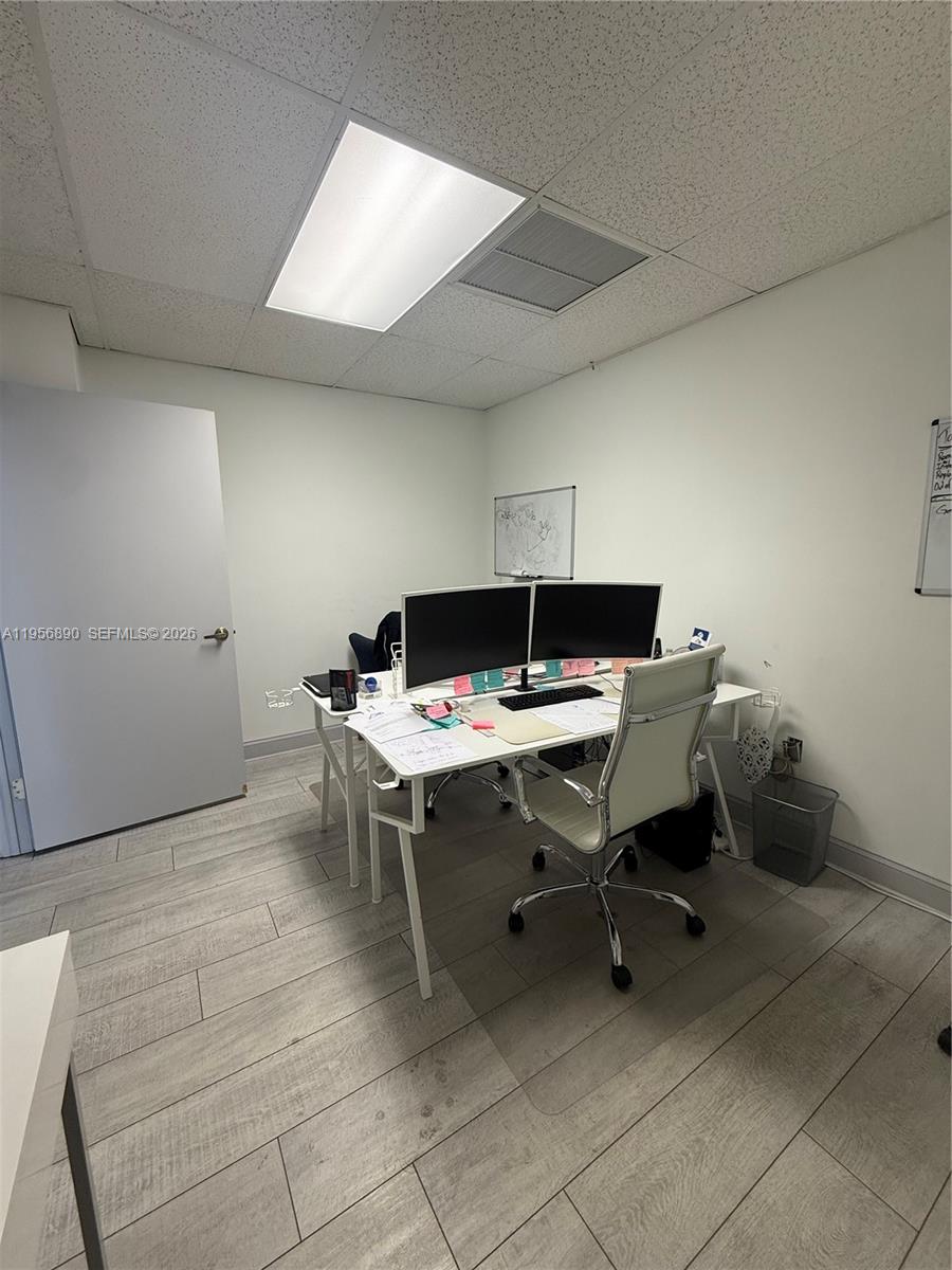 20-1  /   sq. ft. $ 2026-02-02 0 Photo