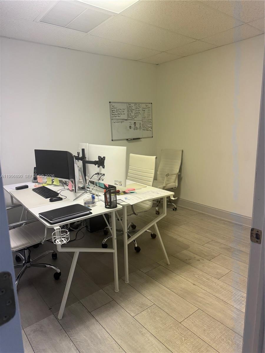 20-1  /   sq. ft. $ 2026-02-02 0 Photo