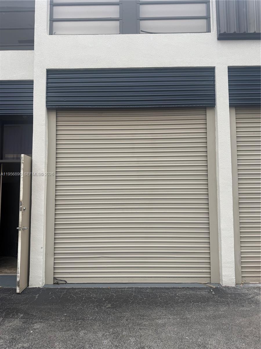 20-1  /   sq. ft. $ 2026-02-02 0 Photo