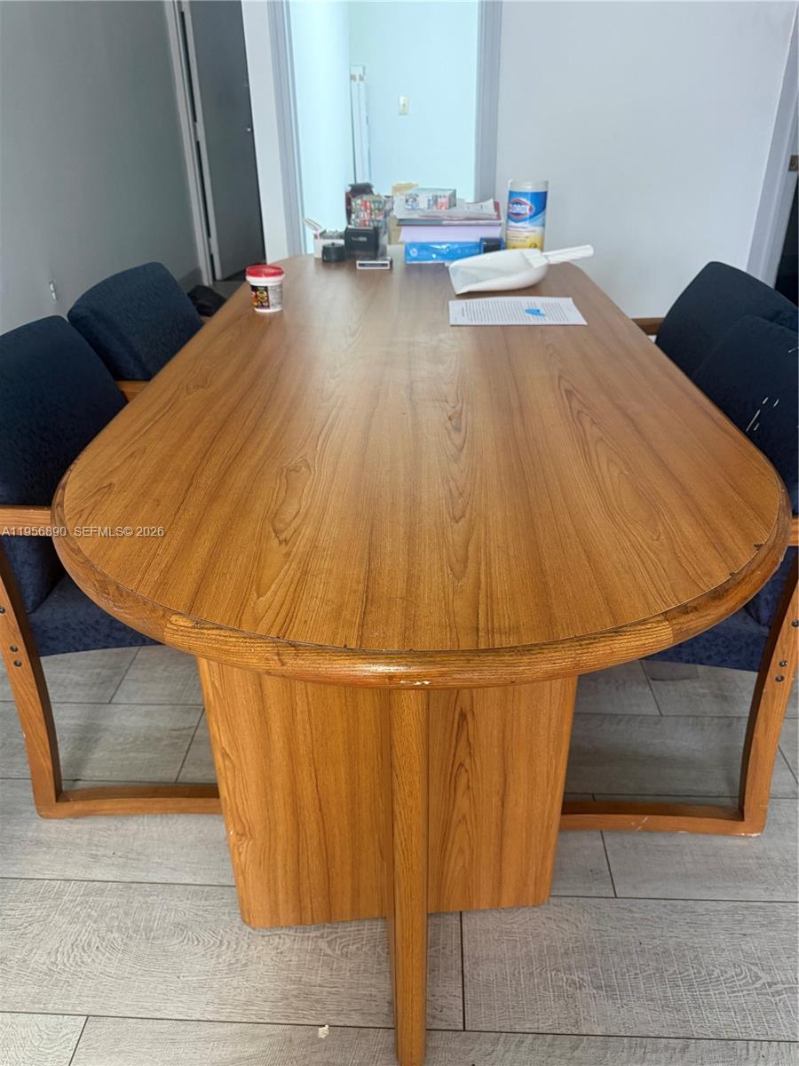 20-1  /   sq. ft. $ 2026-02-02 0 Photo