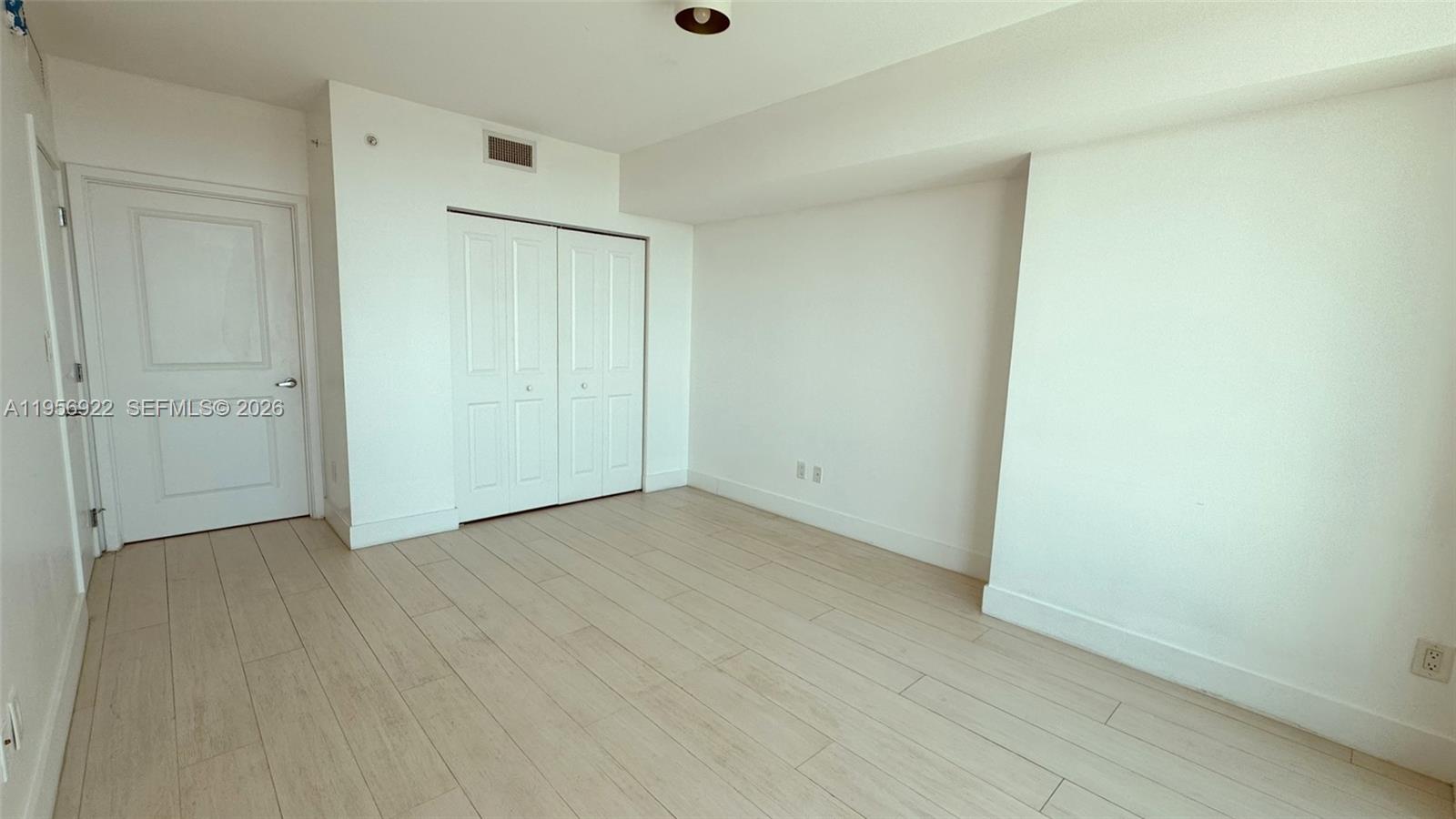 Photo of 400 Sunny Isles Blvd  #1906, Sunny Isles Beach, Florida, 33160 - 