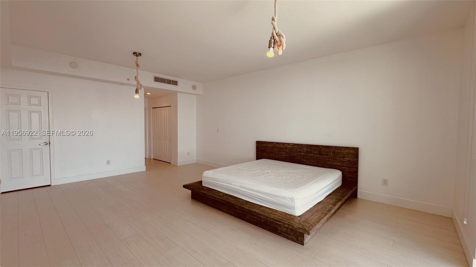 Photo of 400 Sunny Isles Blvd  #1906, Sunny Isles Beach, Florida, 33160 - 