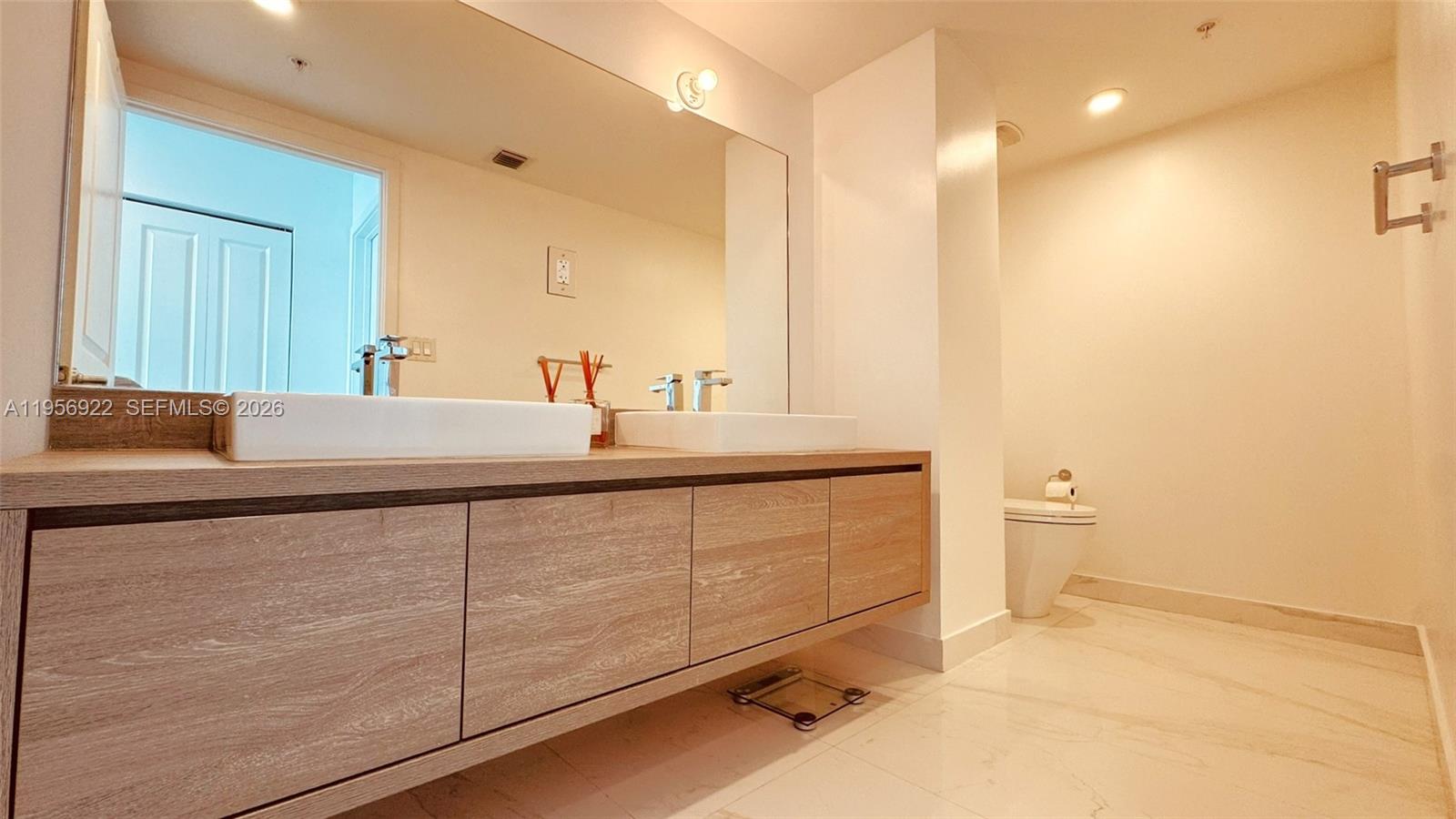 Photo of 400 Sunny Isles Blvd  #1906, Sunny Isles Beach, Florida, 33160 - 