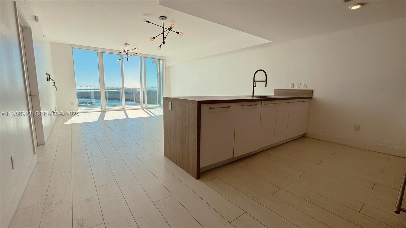 Photo of 400 Sunny Isles Blvd  #1906, Sunny Isles Beach, Florida, 33160 - 