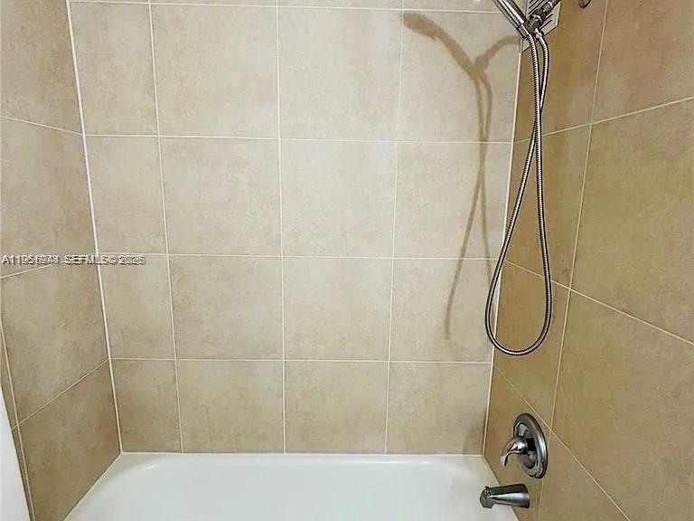 Photo of 2001 Atlantic Shores Blvd #409, Hallandale Beach, Florida, 33009 -