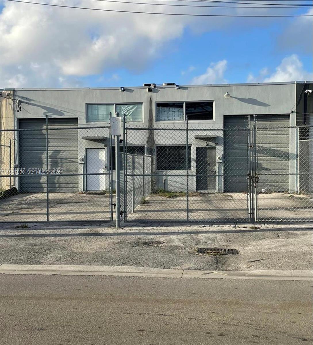   /   sq. ft. $ 2026-02-02 0 Photo