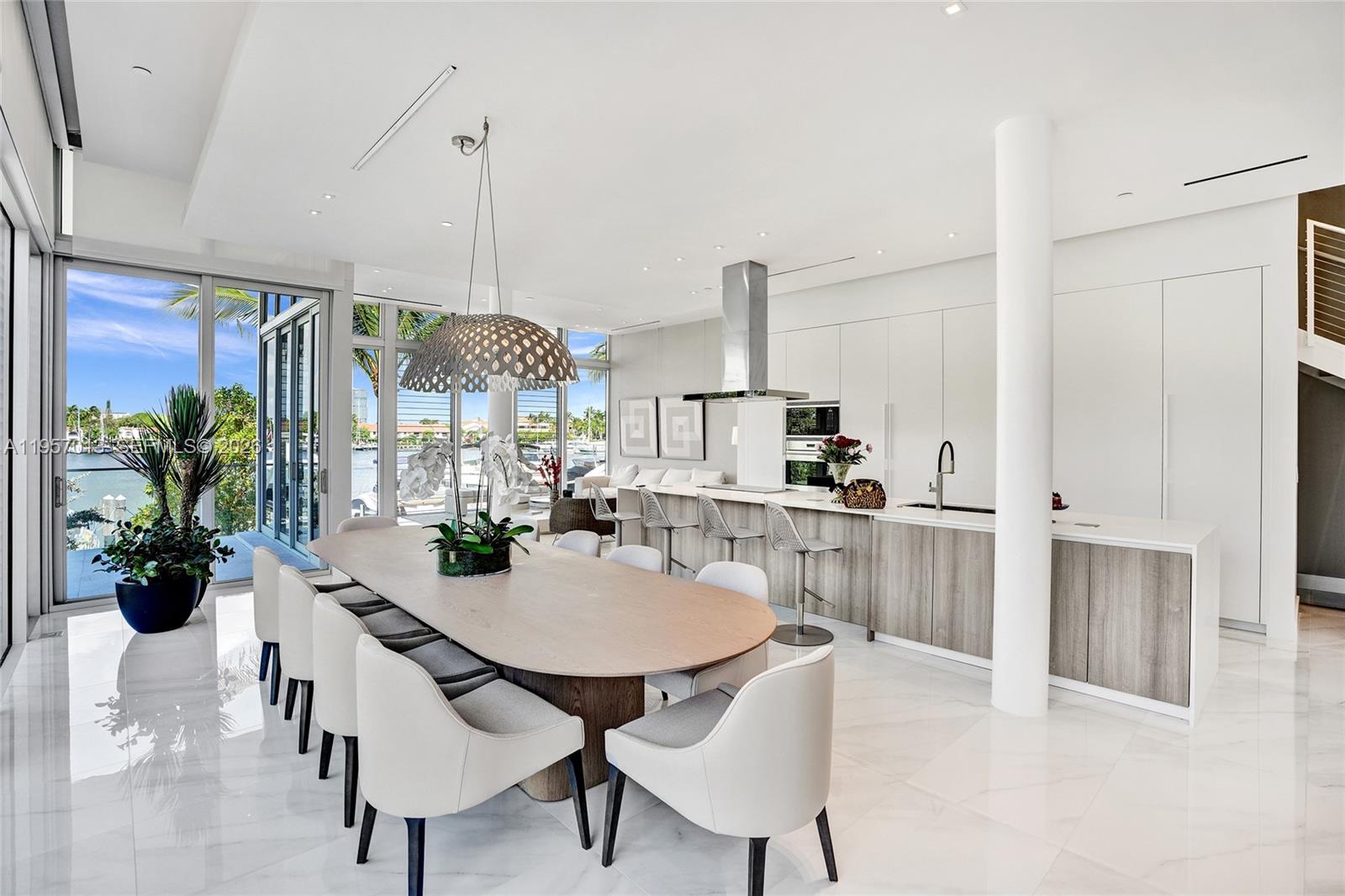 Photo of 3750 Yacht Club Dr  (3750), Aventura, Florida, 33180 - 