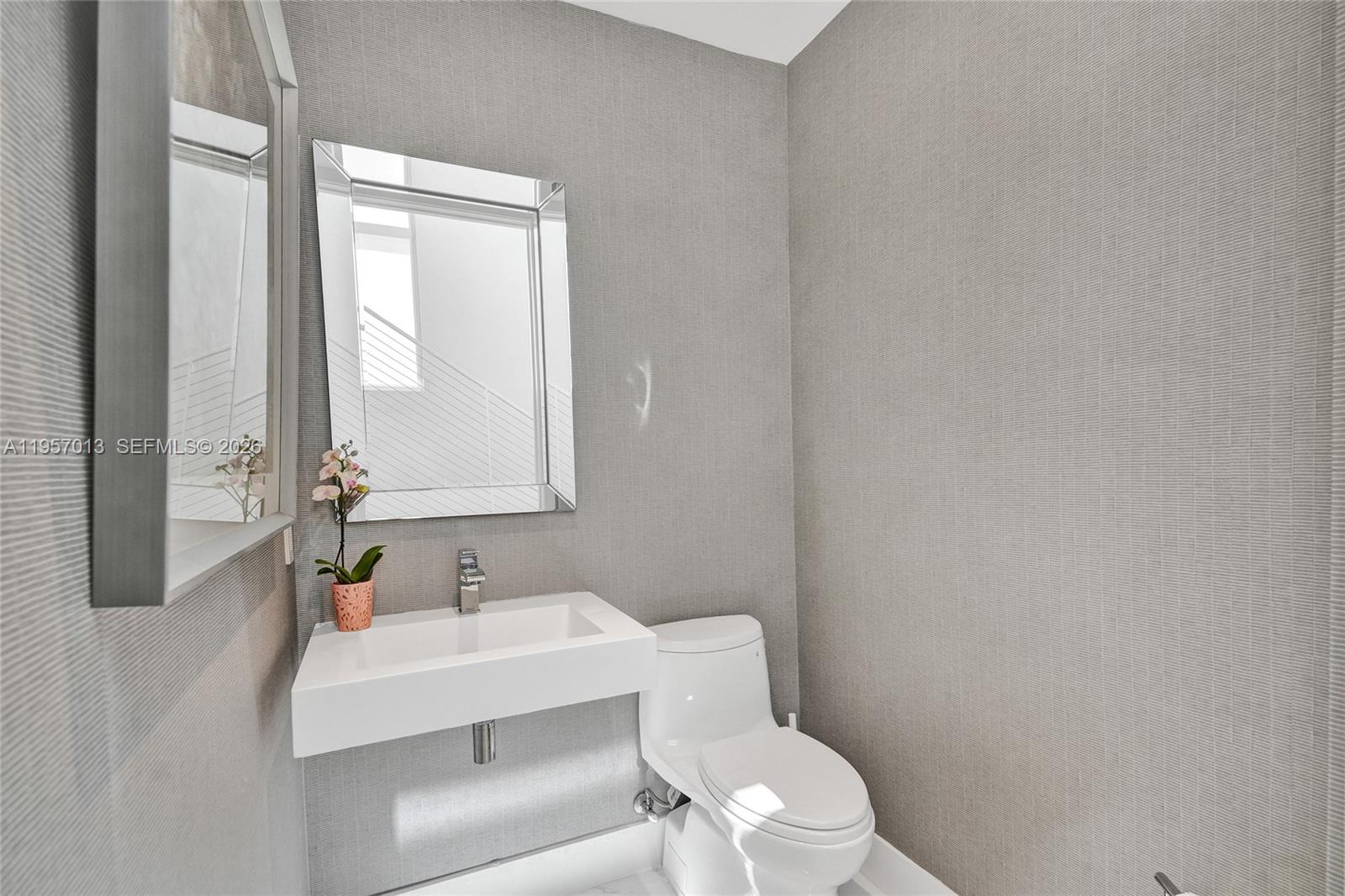 Photo of 3750 Yacht Club Dr  (3750), Aventura, Florida, 33180 - 