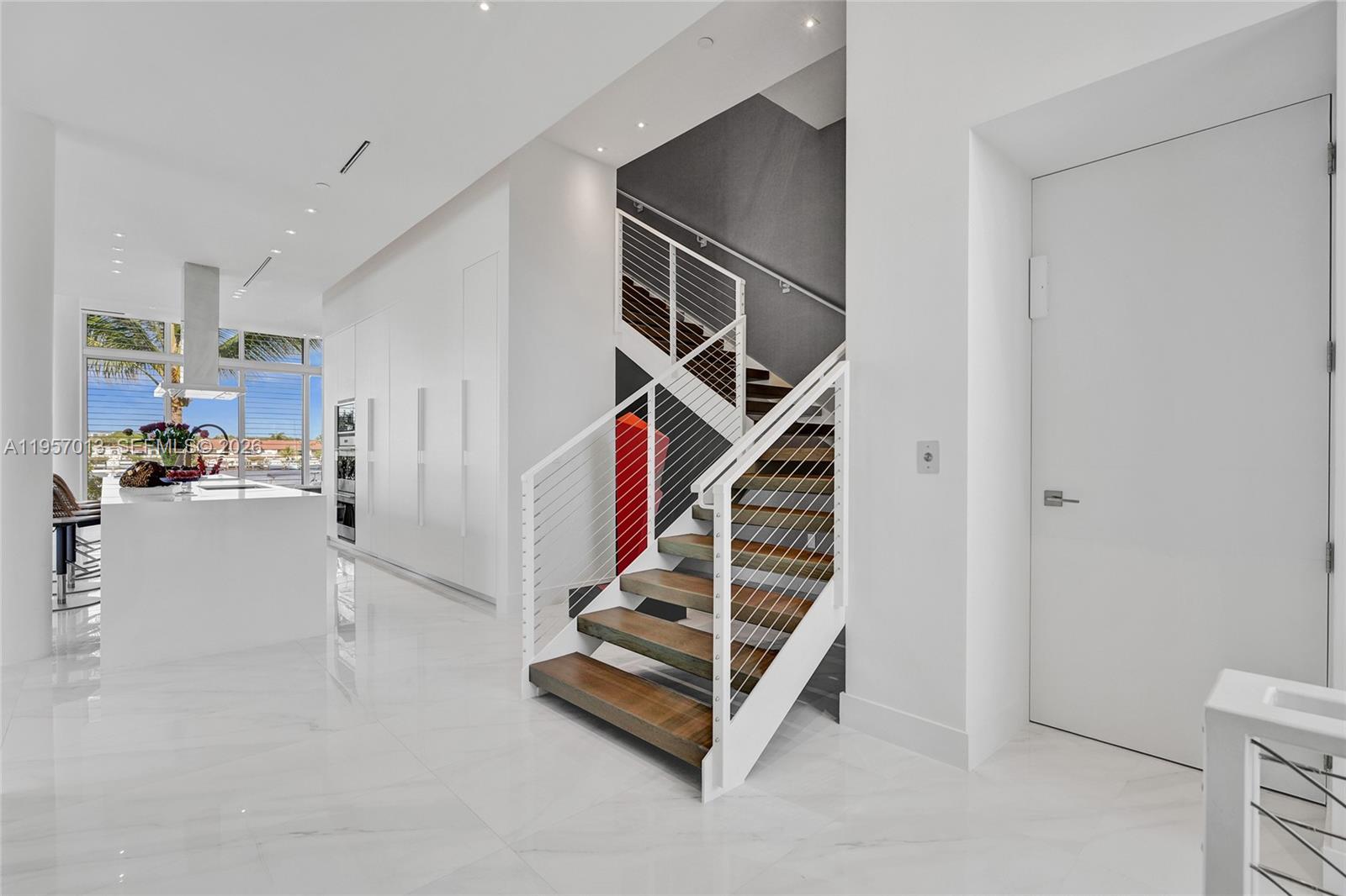 Photo of 3750 Yacht Club Dr  (3750), Aventura, Florida, 33180 - 