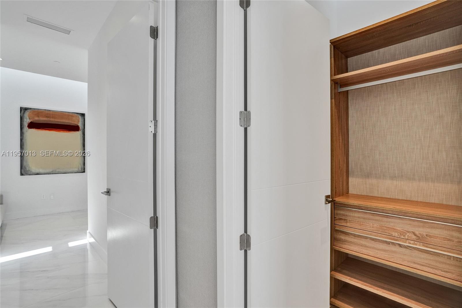 Photo of 3750 Yacht Club Dr  (3750), Aventura, Florida, 33180 - 