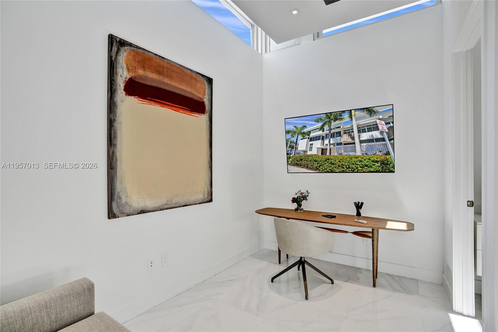 Photo of 3750 Yacht Club Dr  (3750), Aventura, Florida, 33180 - 