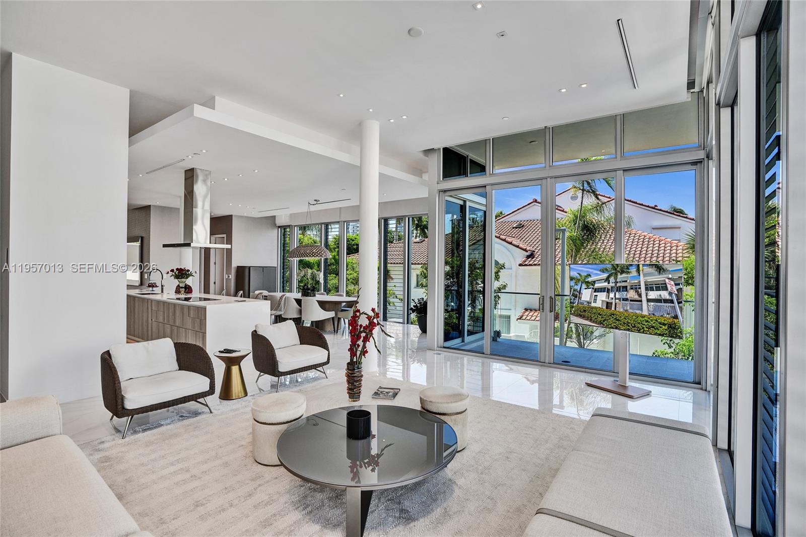 Photo of 3750 Yacht Club Dr  (3750), Aventura, Florida, 33180 - 