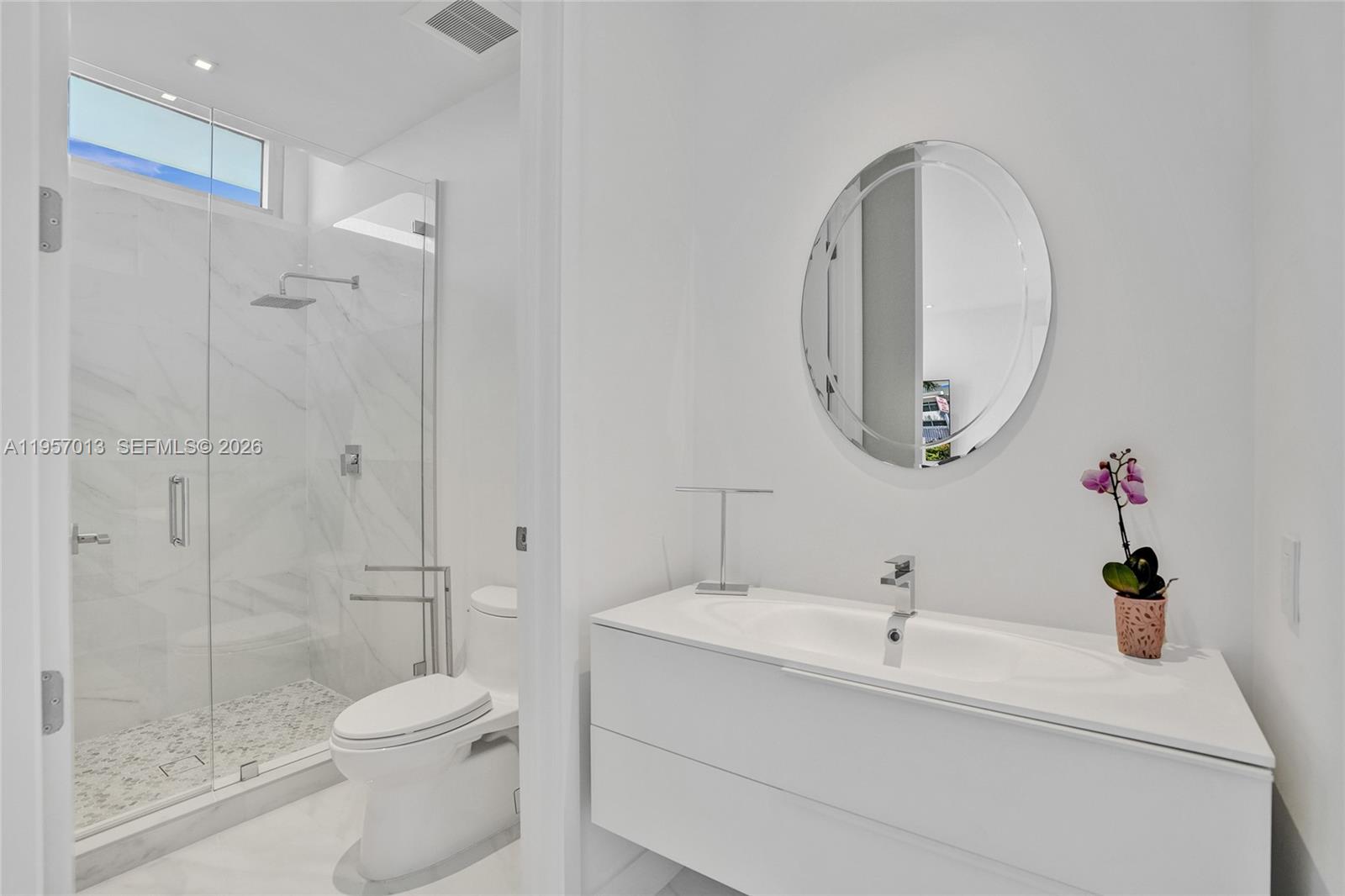 Photo of 3750 Yacht Club Dr  (3750), Aventura, Florida, 33180 - 