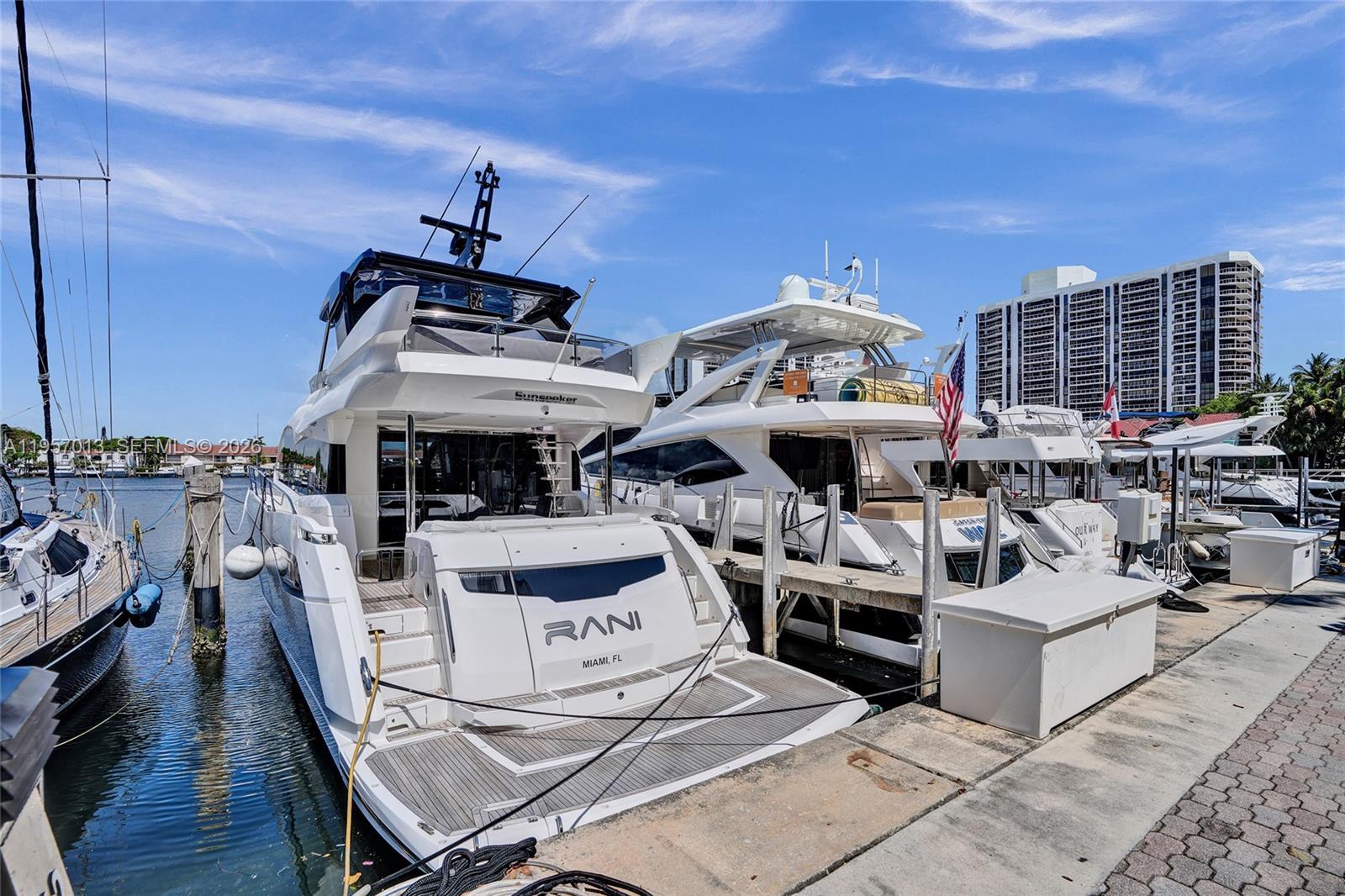 Photo of 3750 Yacht Club Dr  (3750), Aventura, Florida, 33180 - 