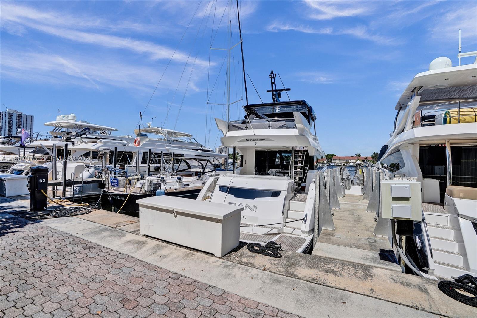 Photo of 3750 Yacht Club Dr  (3750), Aventura, Florida, 33180 - 
