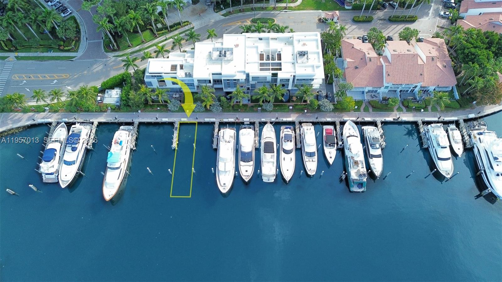 Photo of 3750 Yacht Club Dr  (3750), Aventura, Florida, 33180 - 