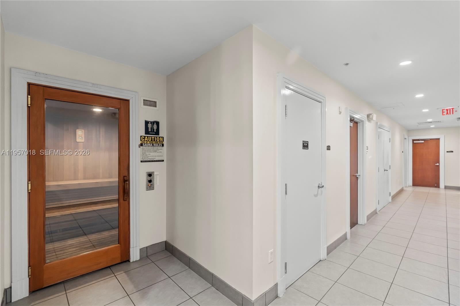 Photo of 3000 OCEAN DR #1006, Hollywood, Florida, 33019 -