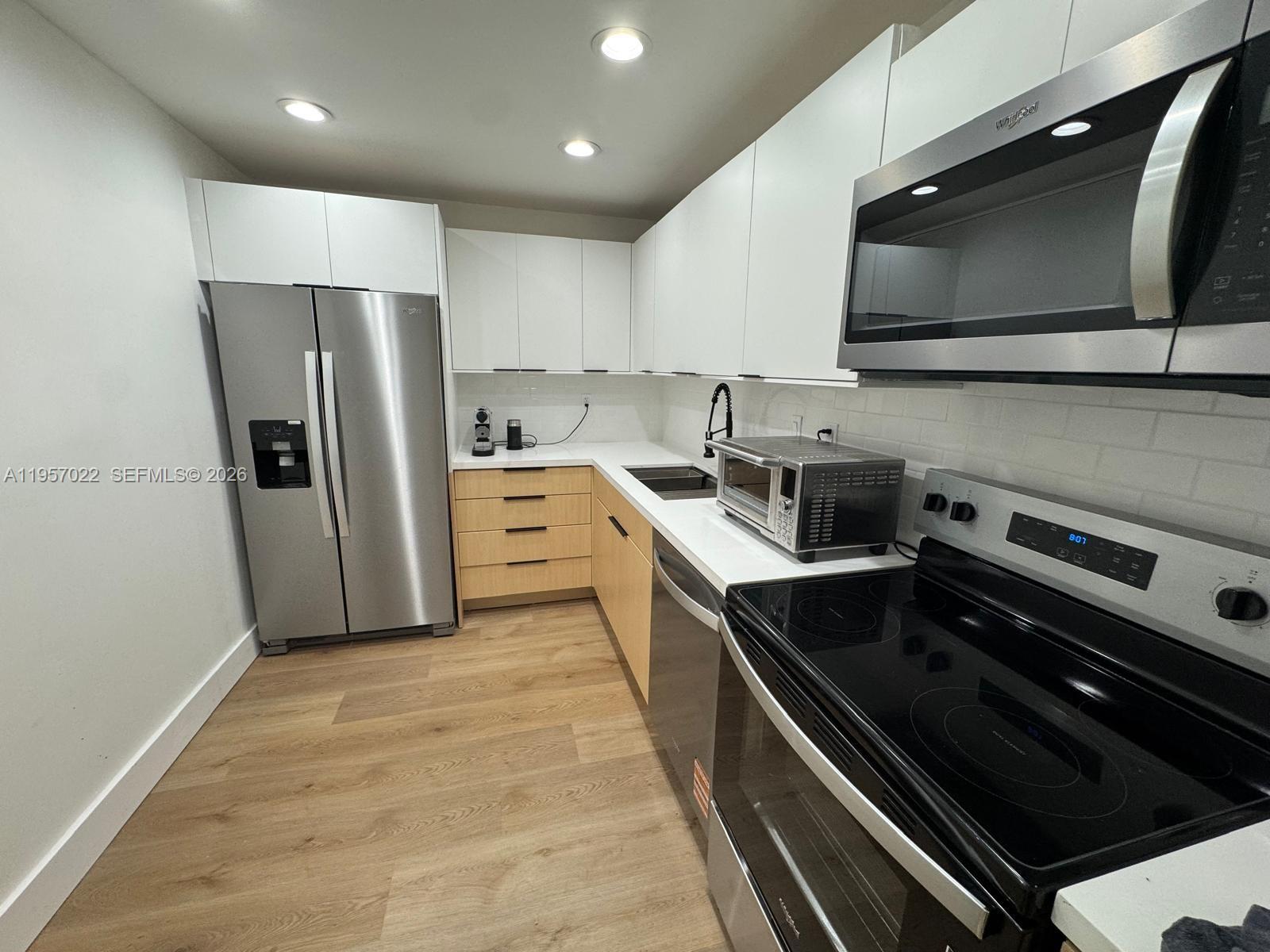 Photo of 3731 Country Club Dr  #126, Aventura, Florida, 33180 - 