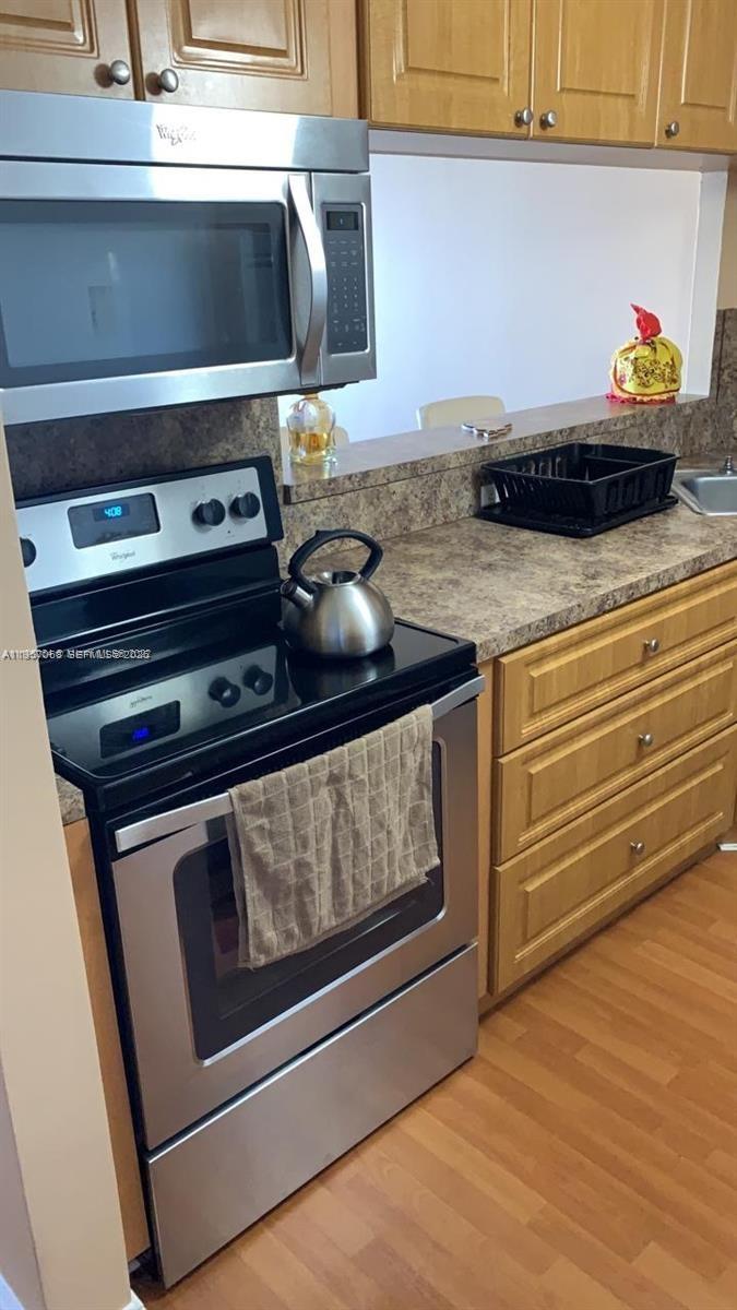 Photo of 3180 Ocean Dr #318 (318), Hallandale Beach, Florida, 33009 -