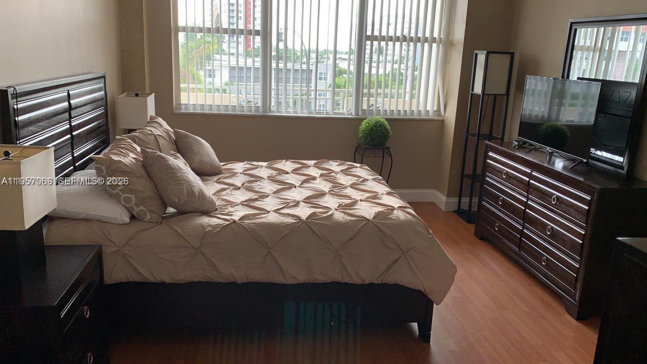 Photo of 3180 Ocean Dr #318 (318), Hallandale Beach, Florida, 33009 -