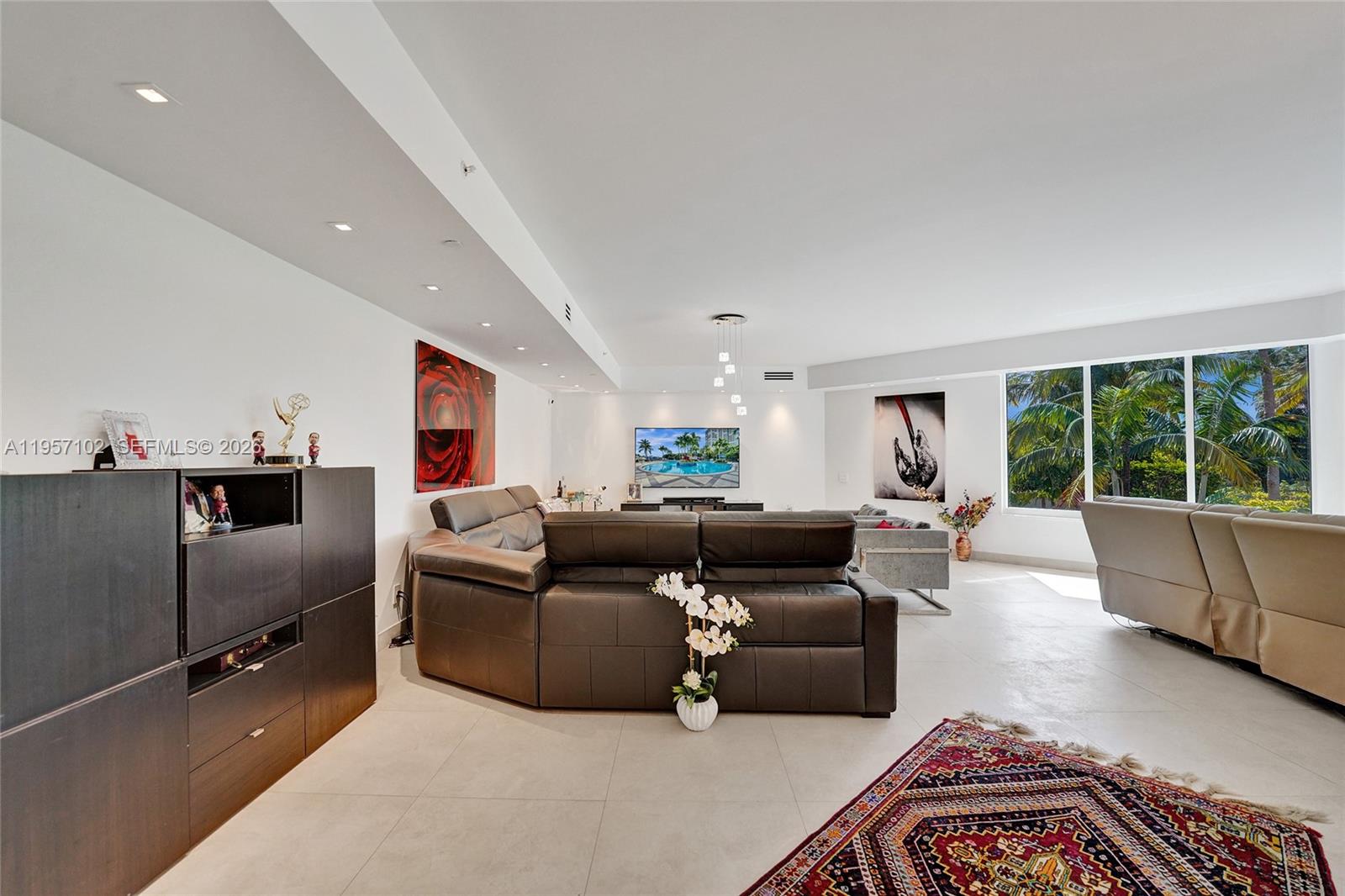 Photo of 21200 Point Place  #403, Aventura, Florida, 33180 - 
