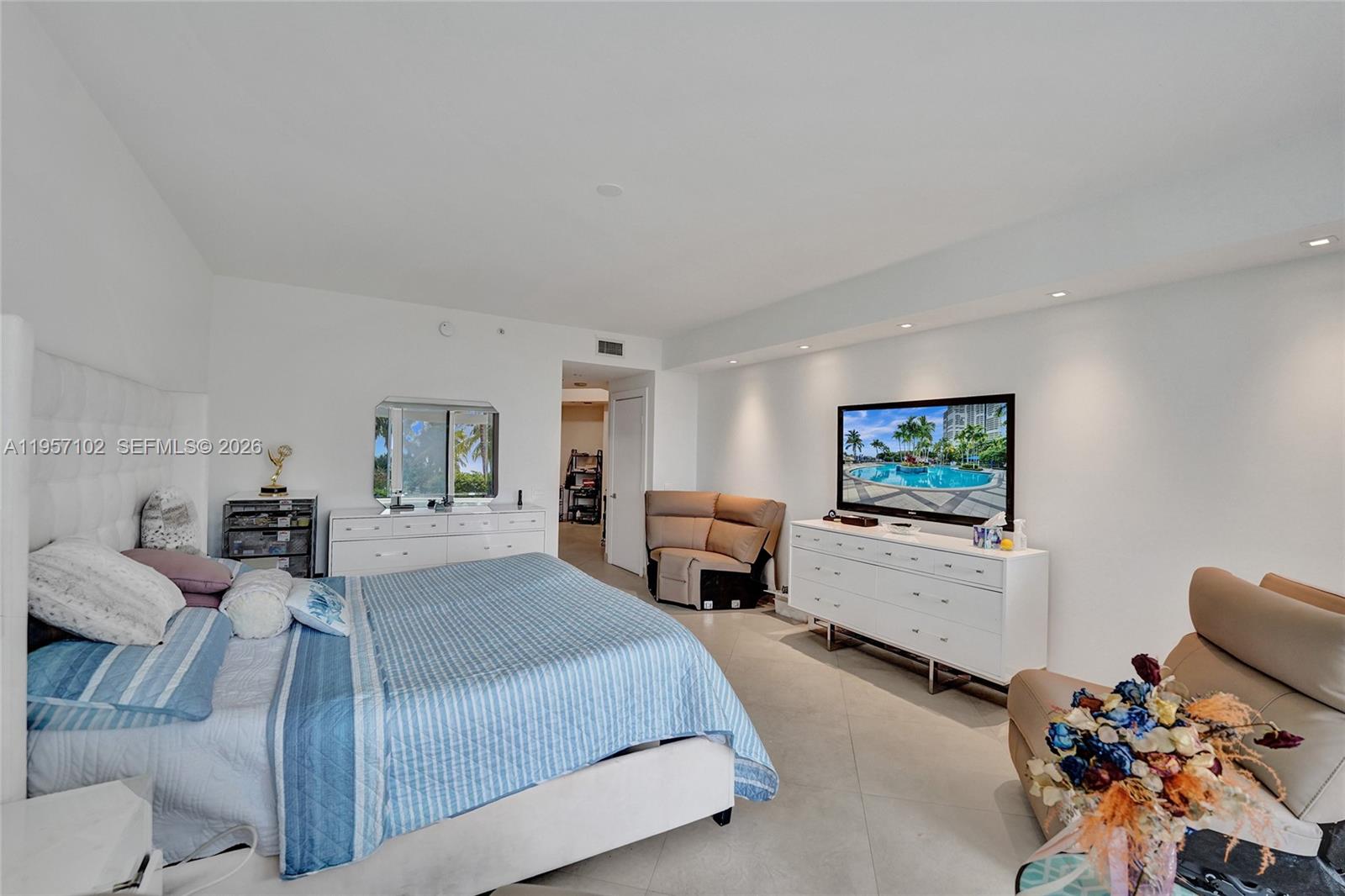 Photo of 21200 Point Place  #403, Aventura, Florida, 33180 - 