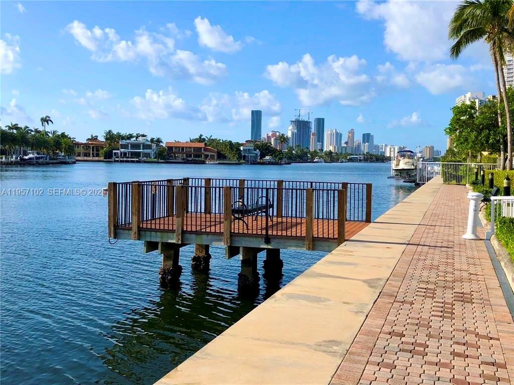 Photo of 21200 Point Place  #403, Aventura, Florida, 33180 - 