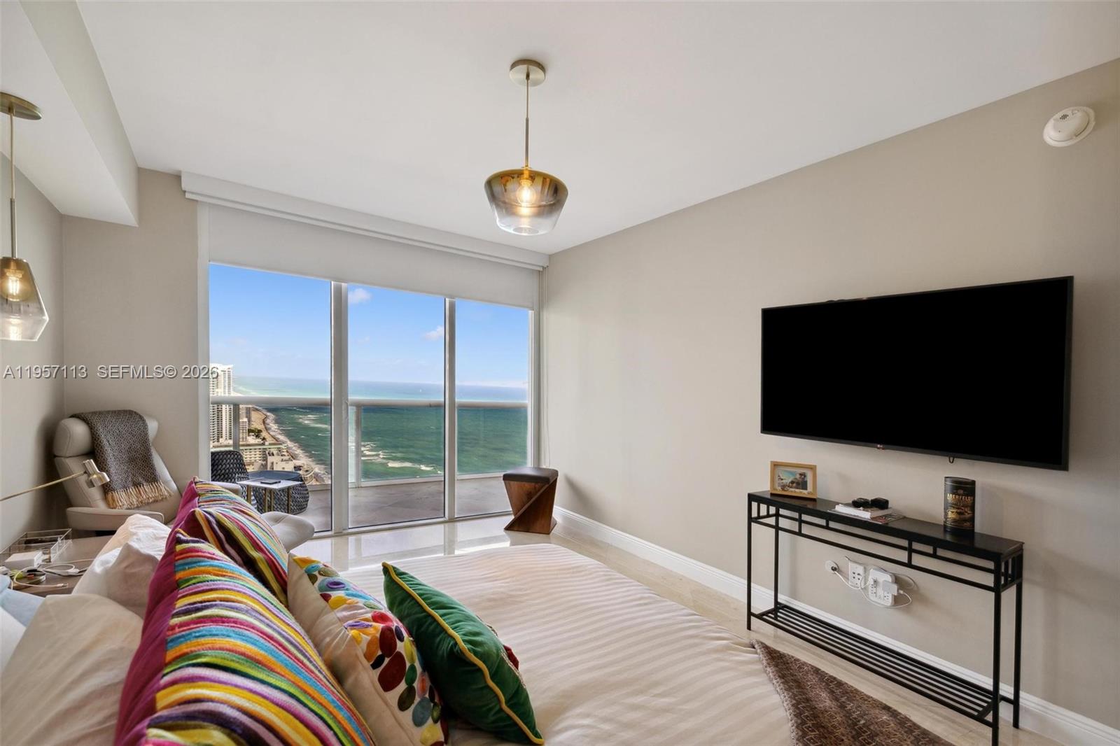 4211 3 / 2 1554 sq. ft. $ 2026-02-02 0 foto