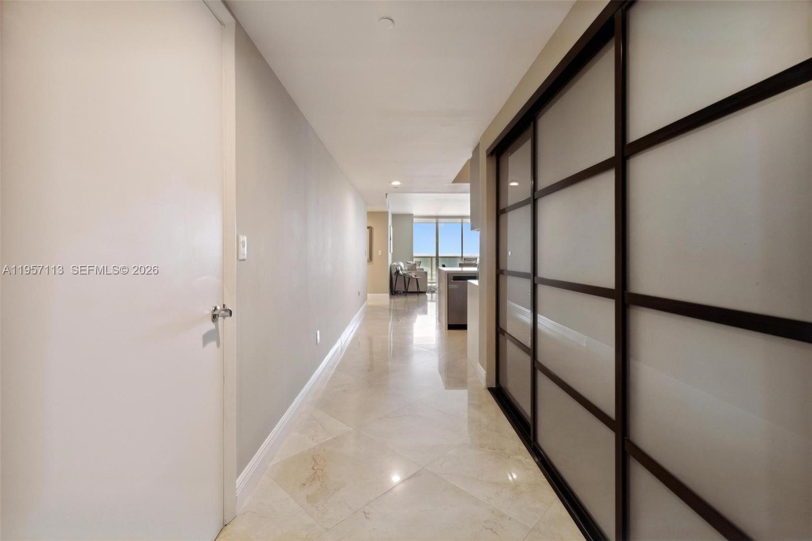 4211 3 / 2 1554 sq. ft. $ 2026-02-02 0 foto