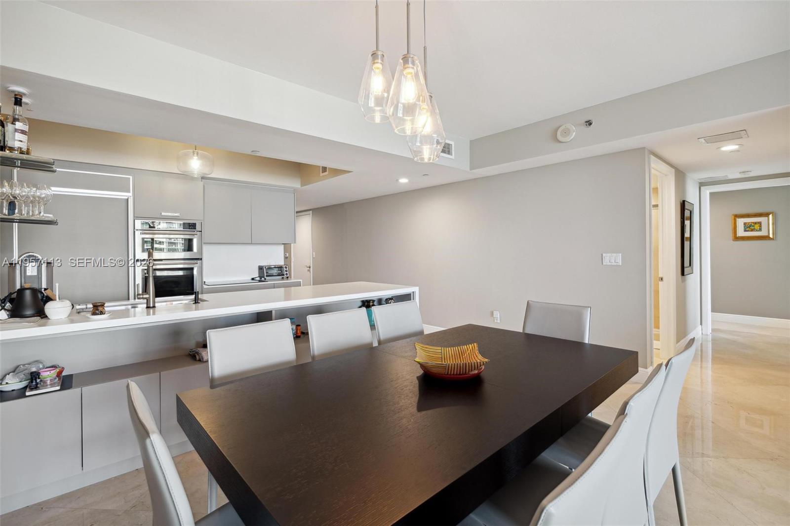 4211 3 / 2 1554 sq. ft. $ 2026-02-02 0 foto