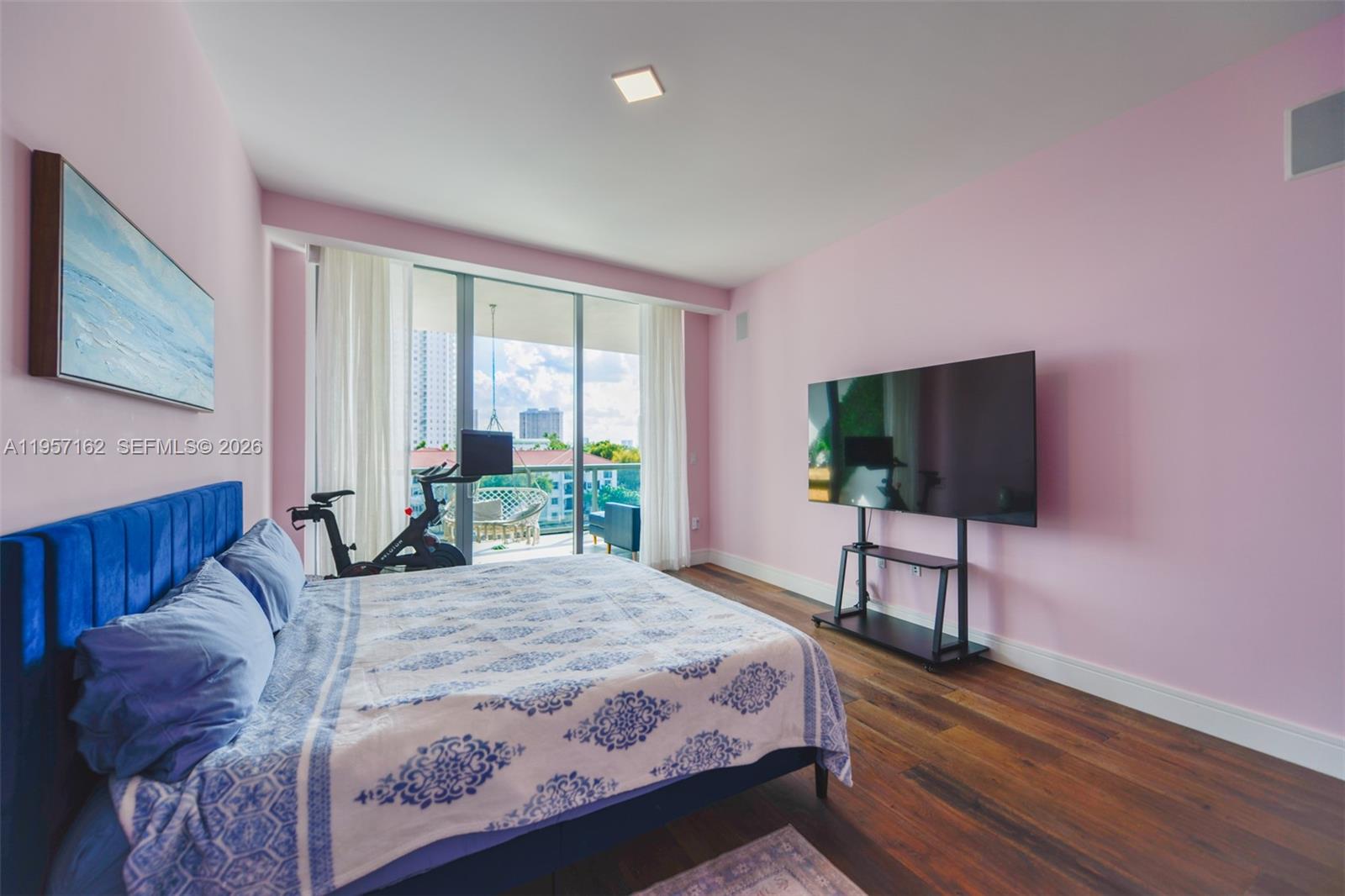 Photo of 3250 188th St  #404, Aventura, Florida, 33180 - 