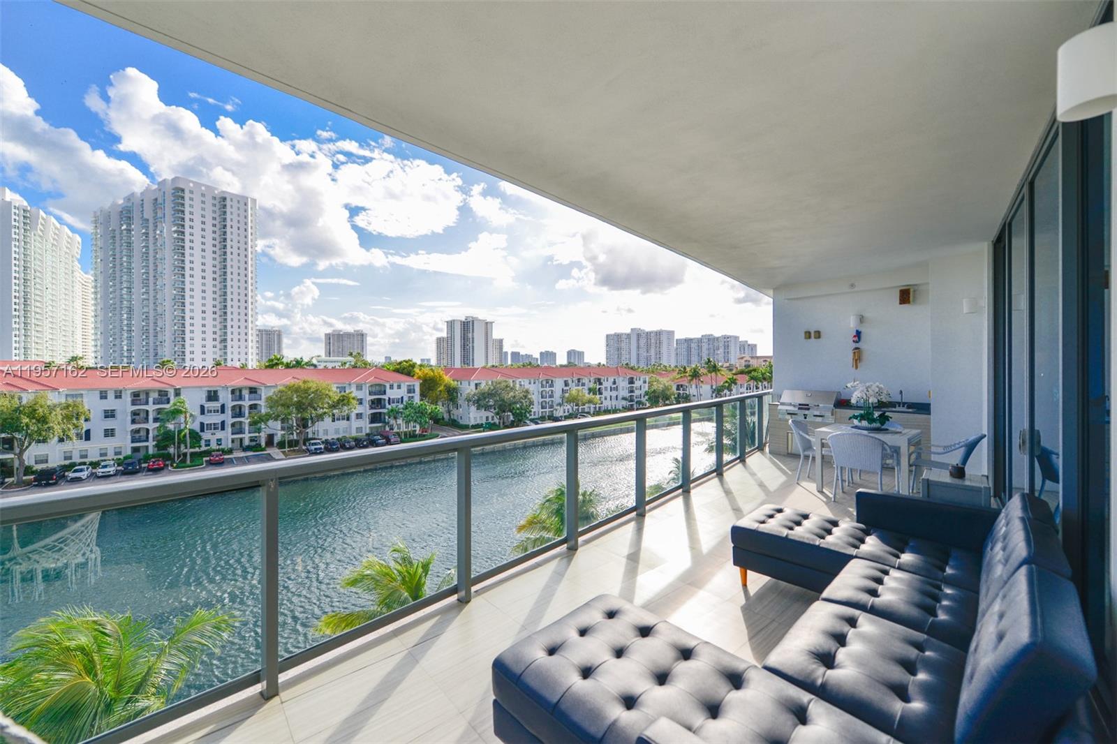 Photo of 3250 188th St  #404, Aventura, Florida, 33180 - 