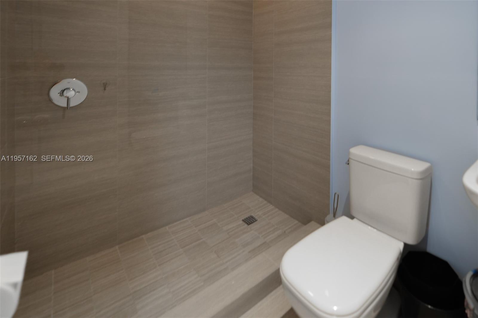 Photo of 3250 188th St  #404, Aventura, Florida, 33180 - 