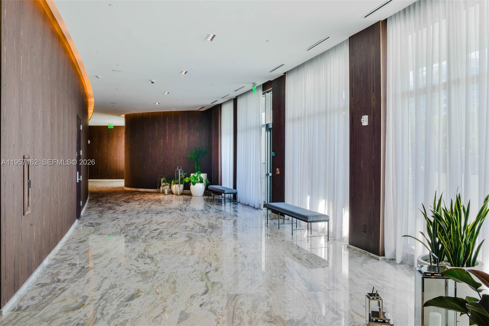 Photo of 3250 188th St  #404, Aventura, Florida, 33180 - 